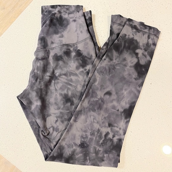 lululemon athletica Pants - Lululemon Tie Dye Align Leggings